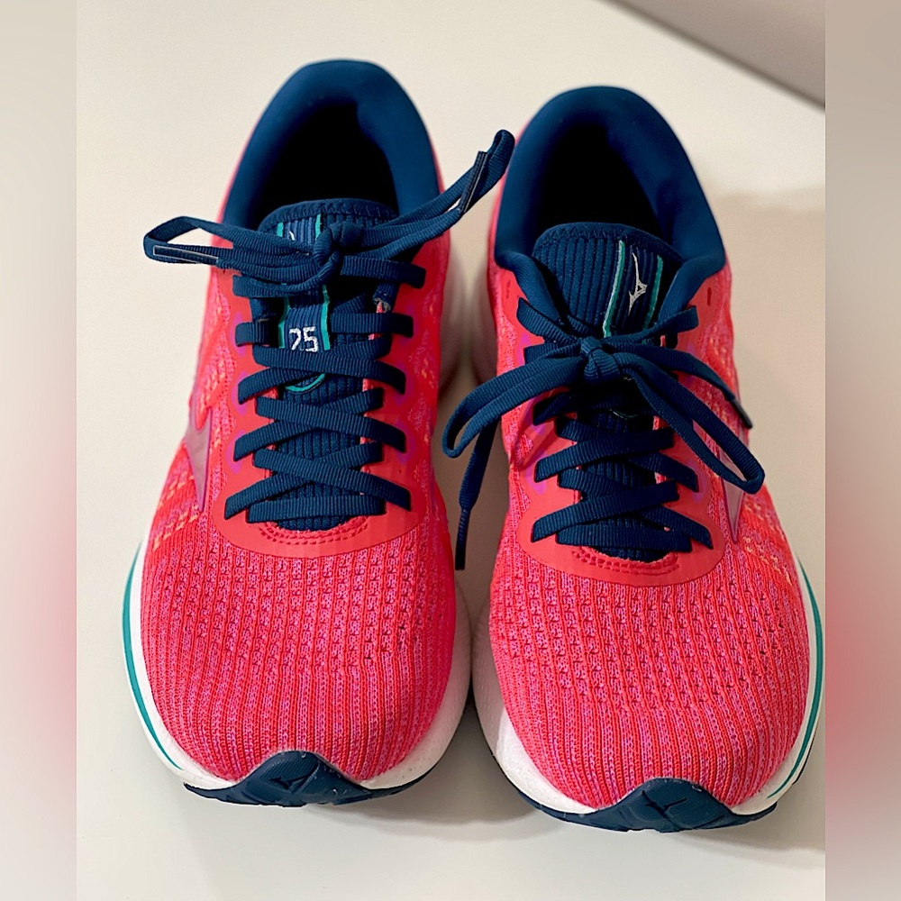 Mizuno Wave Rider Waveknit 25 Women’s Running Shoes Size 8